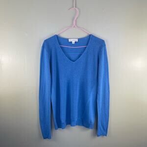 White + Warren 5% silk v-neck sweater